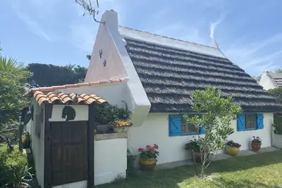 Image de Authentique Cabane De Gardian Au Coeur De La Camargue Avec Piscine
