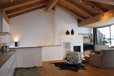 Image de Appartement penthouse ensoleillé avec des vues fantastiques sur le Großvenediger