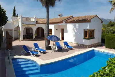 Image de Belle Villa, Wifi, Clim, Piscine privée sans vis à vis, 8 personnes