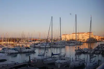 Image de Vue Imprenable Sur Le Port De Plaisance  - Mer 50 M