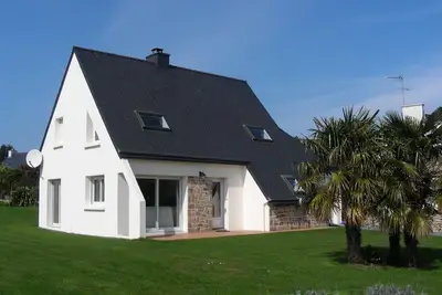 Image de Villa moderne avec vue sur mer face  a l'archipel de brehat - 30 m de la plage