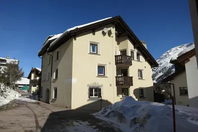Image de Appartement calme et familial dans une belle maison engadinoise