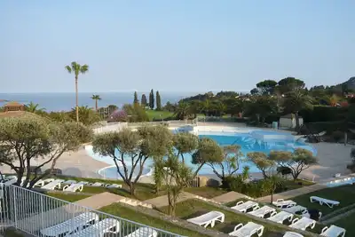 Image de Cap Esterel   Agay  appartement climatisé   vue mer  piscines