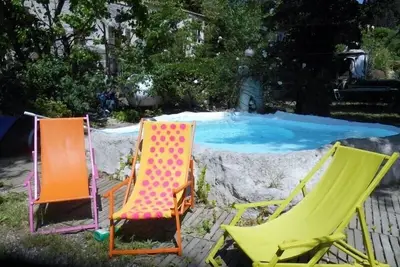 Image de Maison, avec jardin et piscine commune, pour 8 personnes, 2 chambres