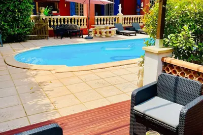 Image de Provencal house with heated swimming pool and fiber wifi