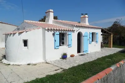 Image de Jolie maison avec terrasse Ă 400m de la plage - parking et internet