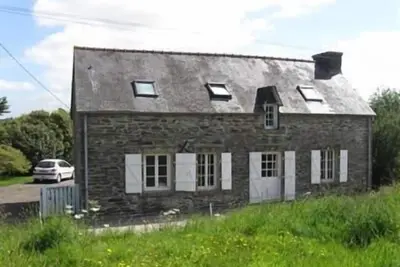 Image de Charmante longère en pierre du pays dans un cadre calme et verdoyant