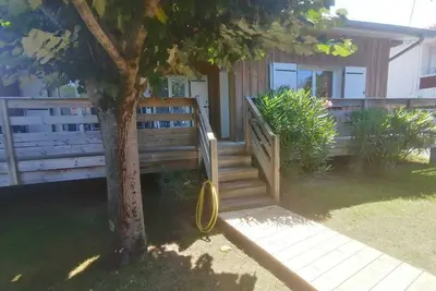 Image de Jolie Maison de style pĂŞcheurs (en bois) de 2016 - centre du Cap Ferret