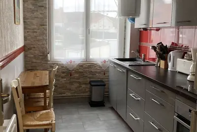 Image de Appartement avec balcon face à la mer pour 4 personnes. Classé ⭐️⭐️⭐️ Wifi