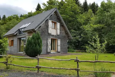 Image de Chalet de charme tout confort Ă 15min des pistes, 300m du lac, commerces Ă 5min