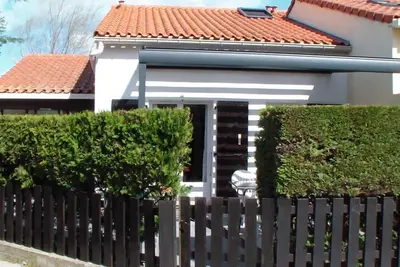 Image de Petite villa avec terrasse ombragée au calme