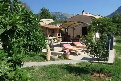 Image de Mazet avec piscine privee et terrasse 100m², prestations raffinées
