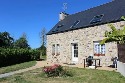 Image de Pied à terre idéal pour visiter le département avec grand espace de verdure