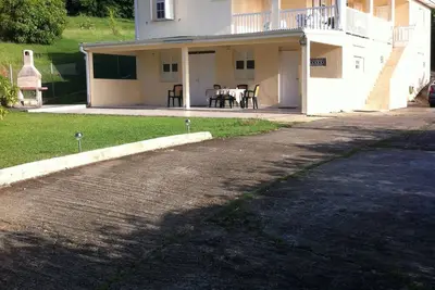 Image de bas de villa à pontaléry Le Robert