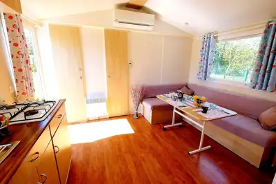 Image de Mobil Home Climatisé, Petit Prix et proche toute Activité! Camping Familial