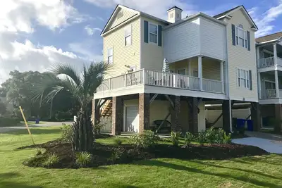 Image de Le spot Surfside! En vedette dans l’émission télévisée à succès de Vacation Rental Potential d’A & E