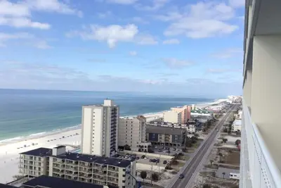 Image de Vue imprenable sur le Golfe depuis ce condo 2 chambres