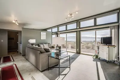 Image de Casita privée avec 2 chambres et vue sur la montagne - Entièrement neuve en 2017 - Desert Setting