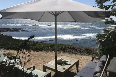 Image de PROPRIÉTÉ Panoramique Oceanfront ~ Cottage En Verre De Mer! !