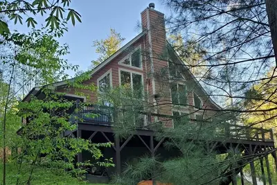Image de Mtn. Maison, 2 cuisines, 3 étages, à 8 minutes de Hot Springs, Pisgah Nf pour Back Yrd