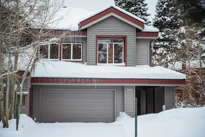 Image de Grande grande maison de ville familiale de luxe - 4 chambres - dans Snowcreek 4 - (Btc # 7382)