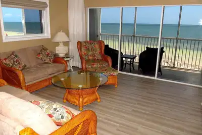 Incroyable Condo Ocean View sur la plage!