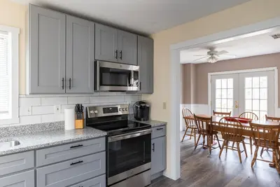 Image de 3 Br Accueil pour 12 personnes!