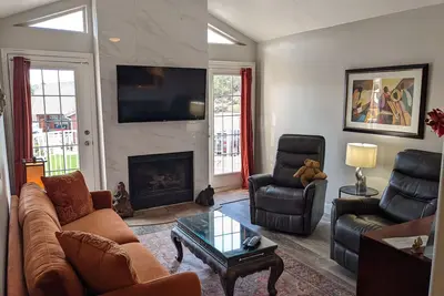 Image de Hébergement 5 étoiles! 3 Bdrms, 2 Ba, 2 Tv, Cable, Propre Et Confortable