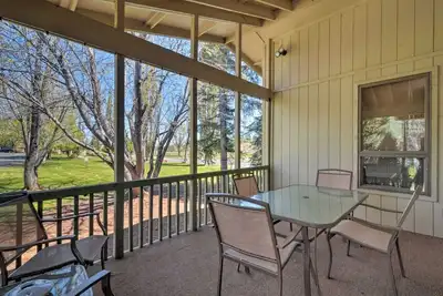 Luxury Lodge Rénové, 3brm, 2bth, Country Club
