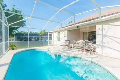 Image de près de Disney Private Pool 4 Br 3 salles de bain Salle de jeux familiale Hdtv Wi-Fi