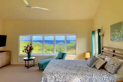 Image de Heavenly Ocean VIEWs + A / C at \"Opening Flower\" Joyful Princeville Home & Setting