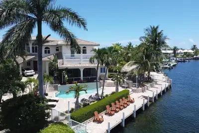 Image de Seanic Serenity<br>Piscine privée, luxueuse et tropicale