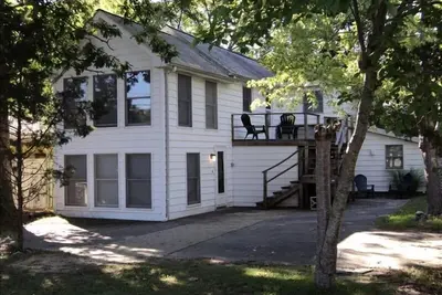 Image de Appartement Cozy Rehoboth Beach avec terrasse dans la ville de Rehoboth Beach