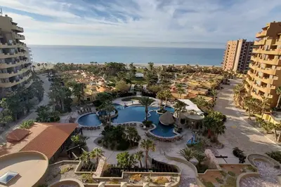 Image de 2br \/ 2ba - un 'Amazing' Condo de luxe à Bella Sirena-Bâtiment C