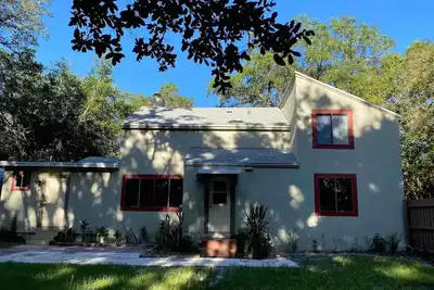 Image de Maison entière à louer - North Of Orlando Dans Longwood, en Floride