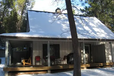 Image de Cercle bienvenus Pet 4 cabine et les gens sympa aussi