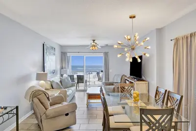 Image de Pet Friendly Beachfront - Ouvert du 6 au 13 juillet! !