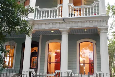 Image de La Maison Byrnes - Garden District Classique Greek Revival Accueil