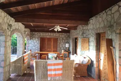 Image de Villa lune de miel privée avec vue sur les montagnes des Caraïbes et du Piton, service complet