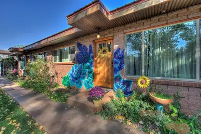 Image de Jardins du désert Unité # 2 Près du parc national des Arches, bain à remous, barbecue, grande cour