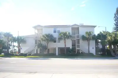 Image de Beachside Villa Où votre séjour n'est jamais assez long 1500 Gulf Blvd. Irb 2br / 2ba
