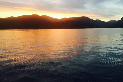 Image de Waterfront Home: Great View + Quiet Cove Swimming -