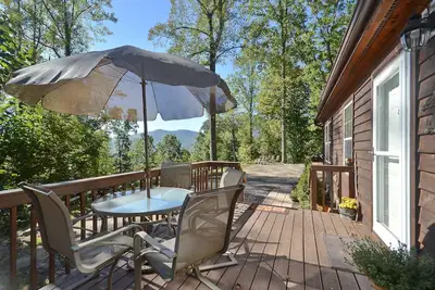 Image de Ce charmant chalet est à quelques minutes du centre-ville d'Asheville, Biltmore Estate