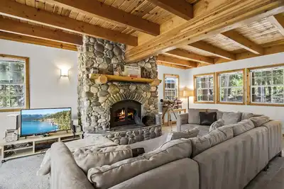 Image de Tahoe Donner Meadow View Cabin