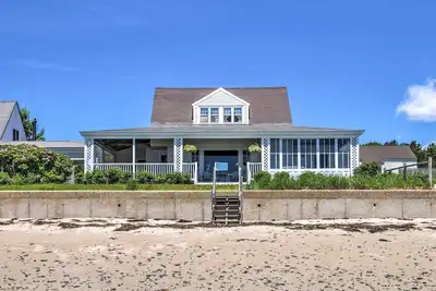 Image de Kennebunk Cottage en bord de mer avec vue sur la mer et porche