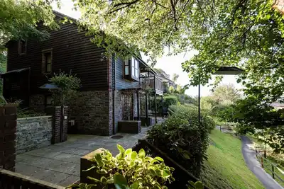 Image de Charmante petite maison avec espace extérieur et parking