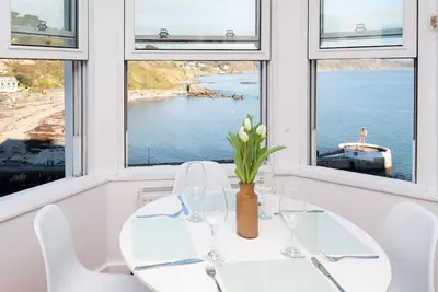 Image de Bel appartement avec une vue fabuleuse sur la mer.