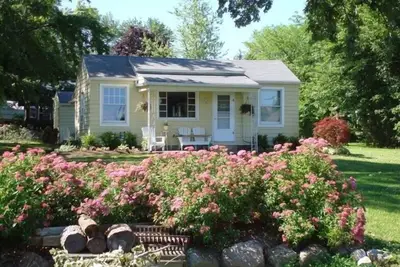 Image de Petite maison sur le lac Great place, great price!