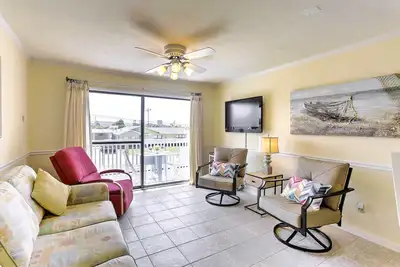 Image de Condo bord de mer à Panama City Beach - minutes à l'océan
