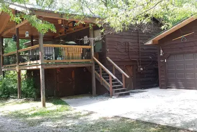Image de Wild Bills River Ecape Proche Mines \/ Jardin Hot Tub